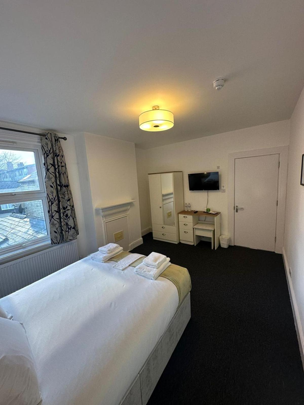 Cambridge Central Rooms - Tas Accommodations Dış mekan fotoğraf