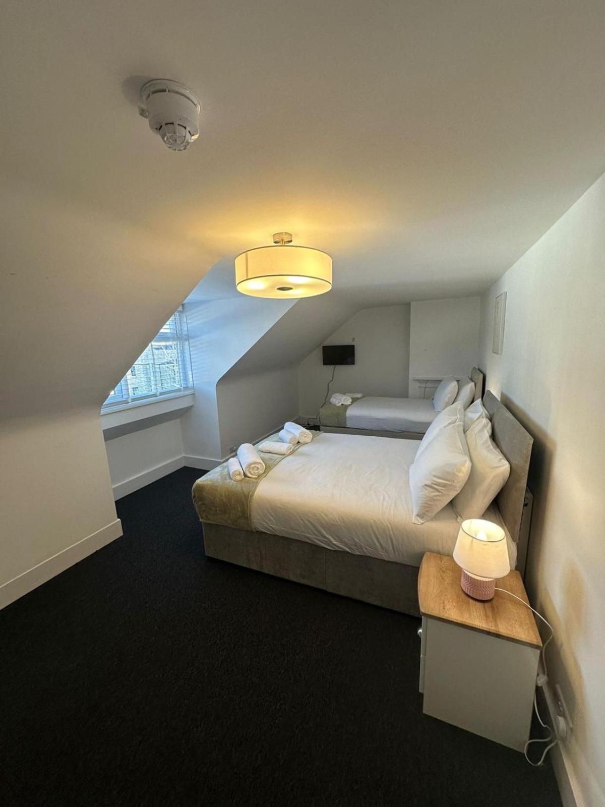 Cambridge Central Rooms - Tas Accommodations Dış mekan fotoğraf
