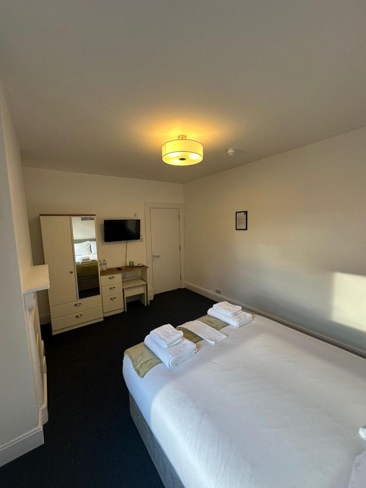Cambridge Central Rooms - Tas Accommodations Dış mekan fotoğraf
